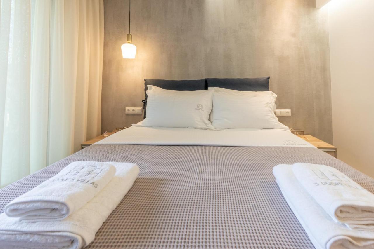 3 Doors Villas Nea Iraklitsa エクステリア 写真